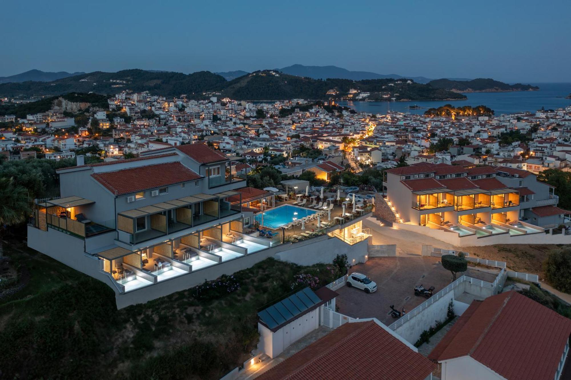 Poseidon Villas Skiathos Town Exterior photo